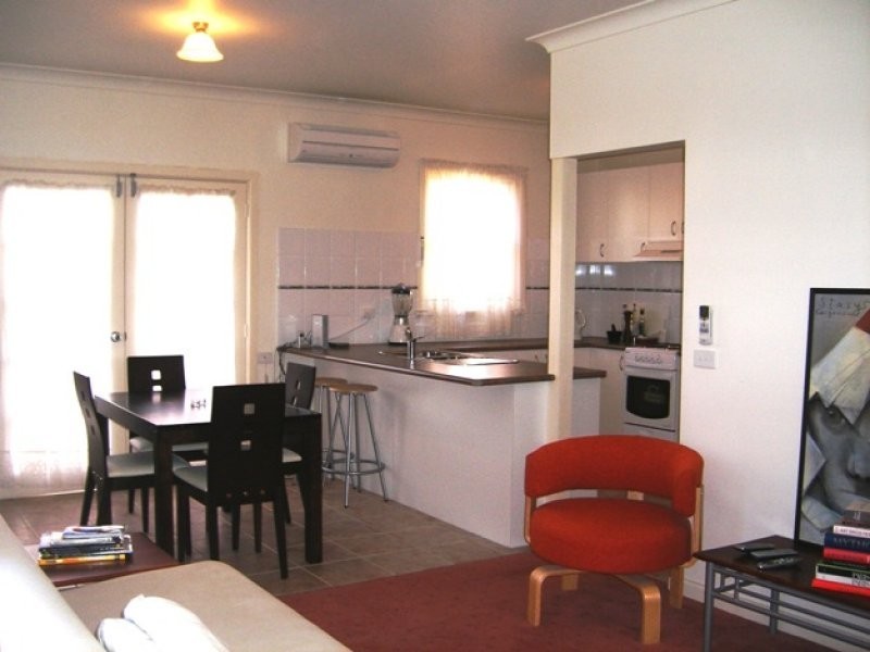 12 Lamont Street, Wangaratta VIC 3677