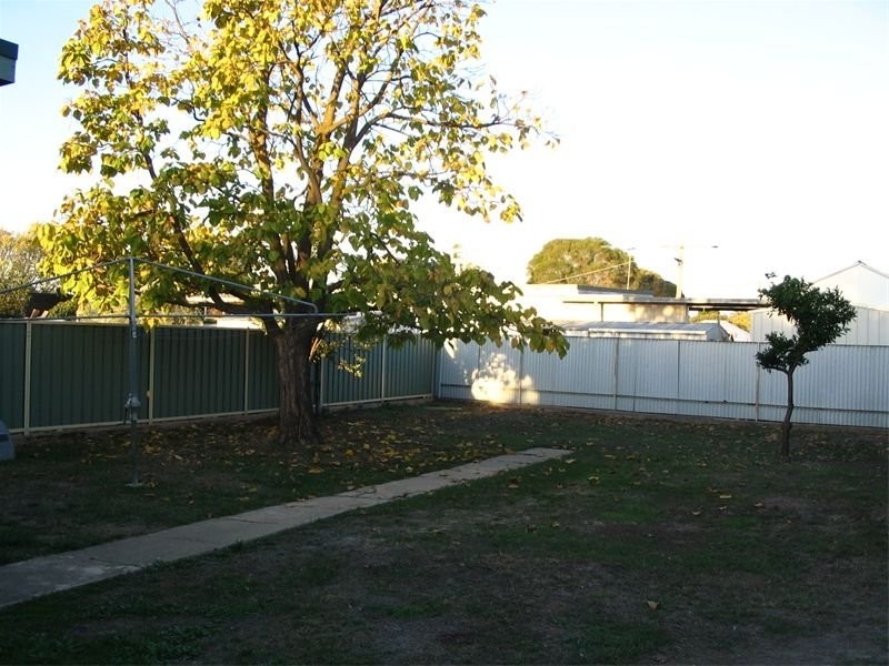 37 Greta Road, Wangaratta VIC 3677