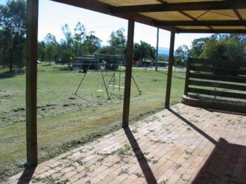 10 Vista Ct, Withcott QLD 4352