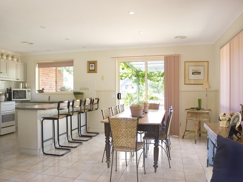 19 Mt Porepunkah Road Bright, Bright VIC 3741