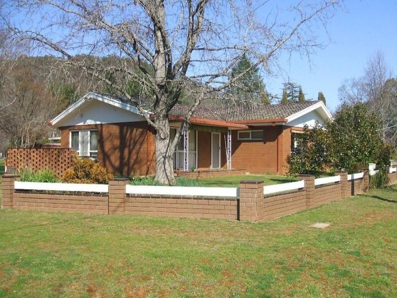 6 Orana Avenue, Bright VIC 3741