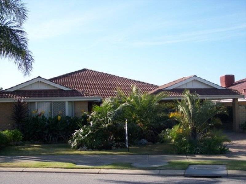 76 La Spezia Drive, Secret Harbour WA 6173
