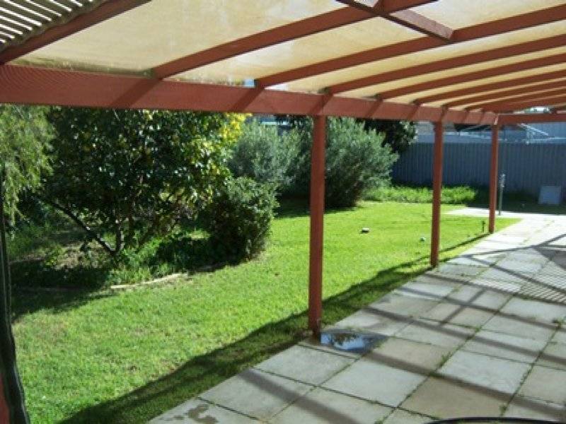 3 Mataitai Loop, Cooloongup WA 6168