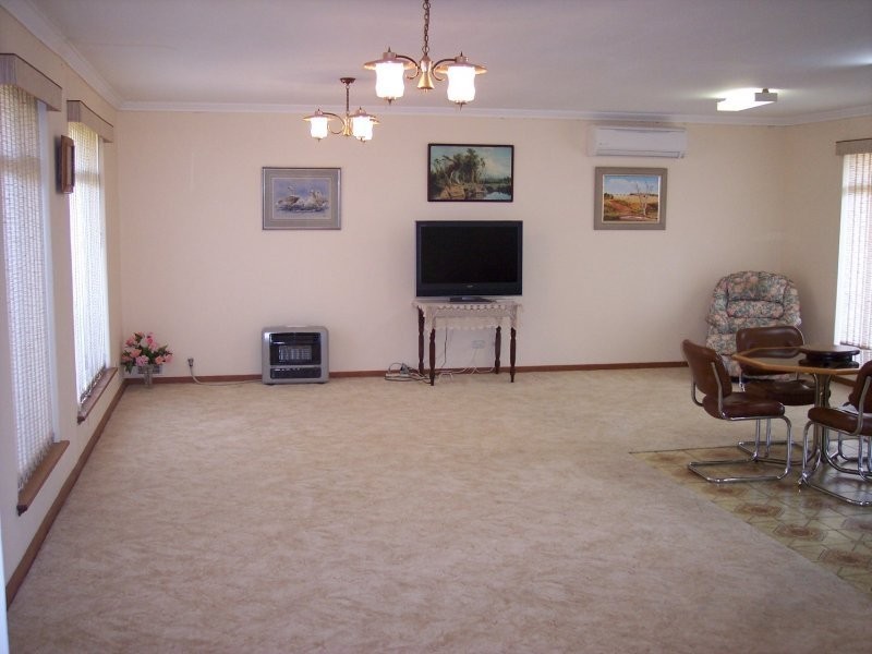 139 Penguin Road, Safety Bay WA 6169