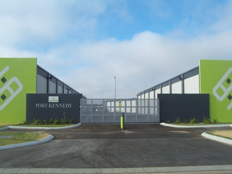 10 HELMSHORE WAY, Port Kennedy WA 6172