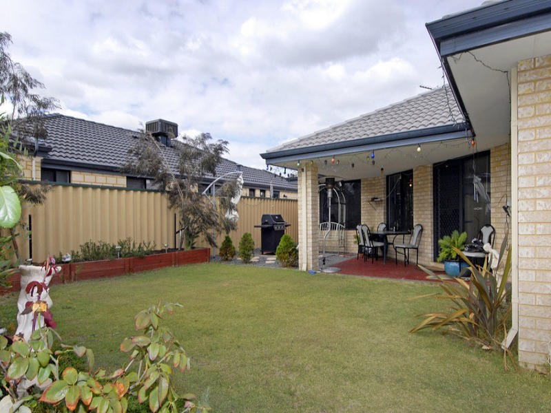 51 Eva Lynch Way, Port Kennedy WA 6172