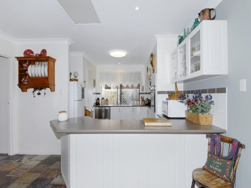 22 Waikiki Road, Safety Bay WA 6169