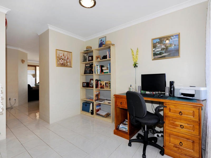 6 Mulloway Place, Warnbro WA 6169