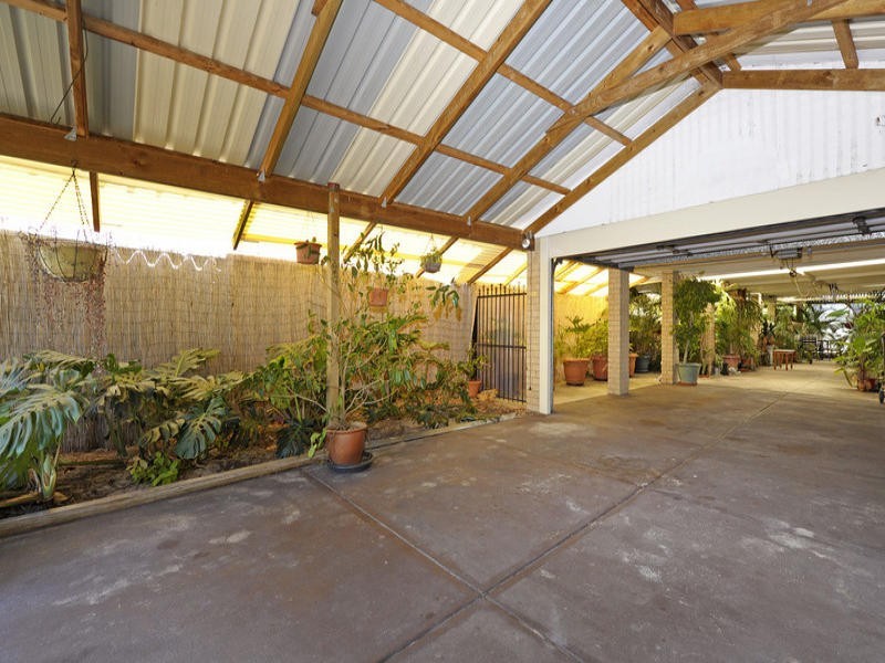 11 Nautilus Close, Port Kennedy WA 6172