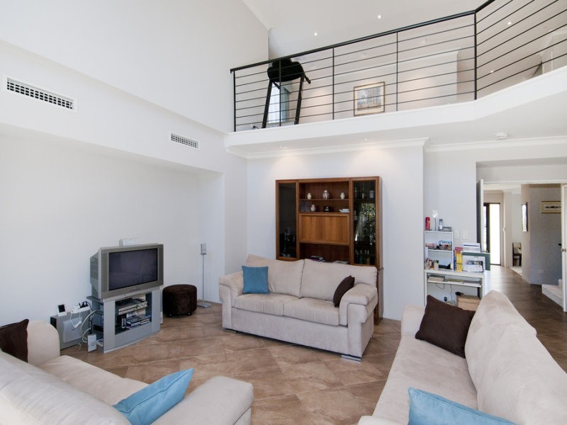 2 Monte Carlo Heights, Port Kennedy WA 6172