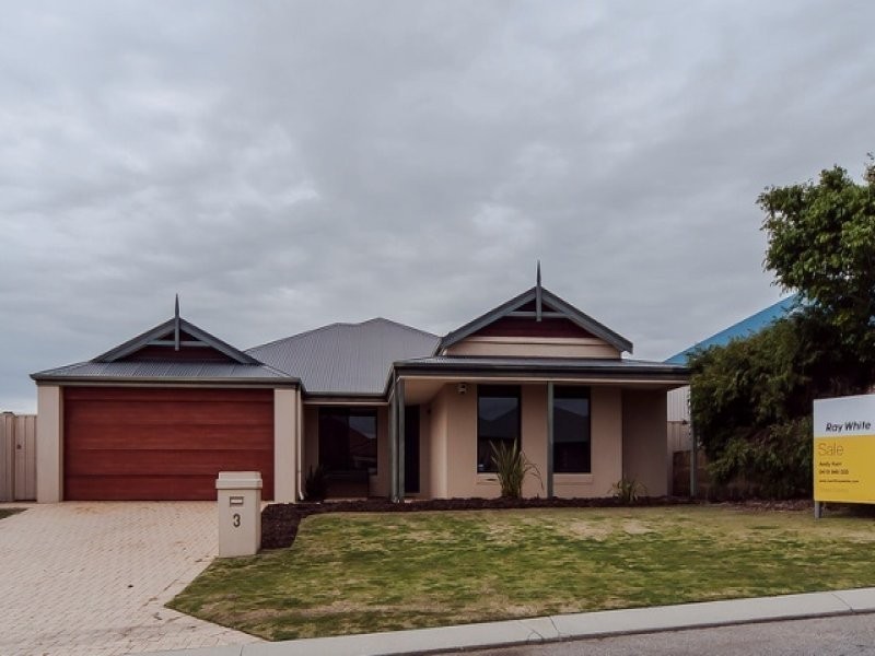 3 Granby Rd, Secret Harbour WA 6173