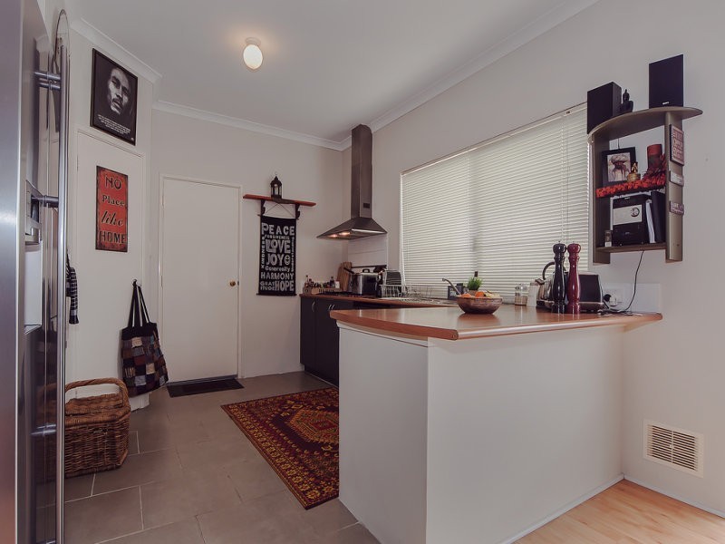 3 Granby Rd, Secret Harbour WA 6173