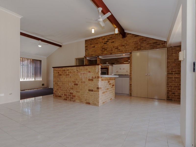 7 Toulon Gardens, Port Kennedy WA 6172