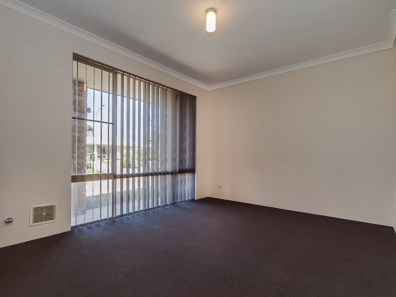 7 Toulon Gardens, Port Kennedy WA 6172