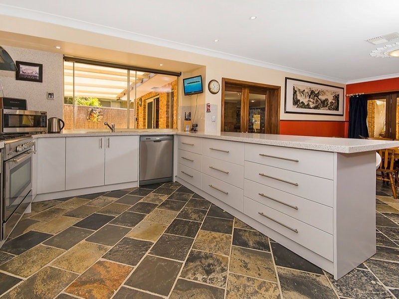26 Majestic Close, Port Kennedy WA 6172