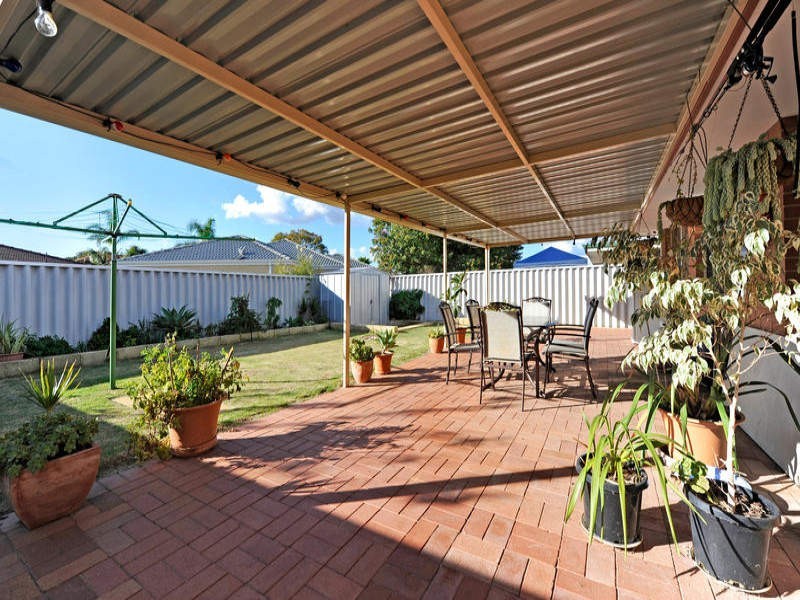 6 Mulloway Place, Warnbro WA 6169