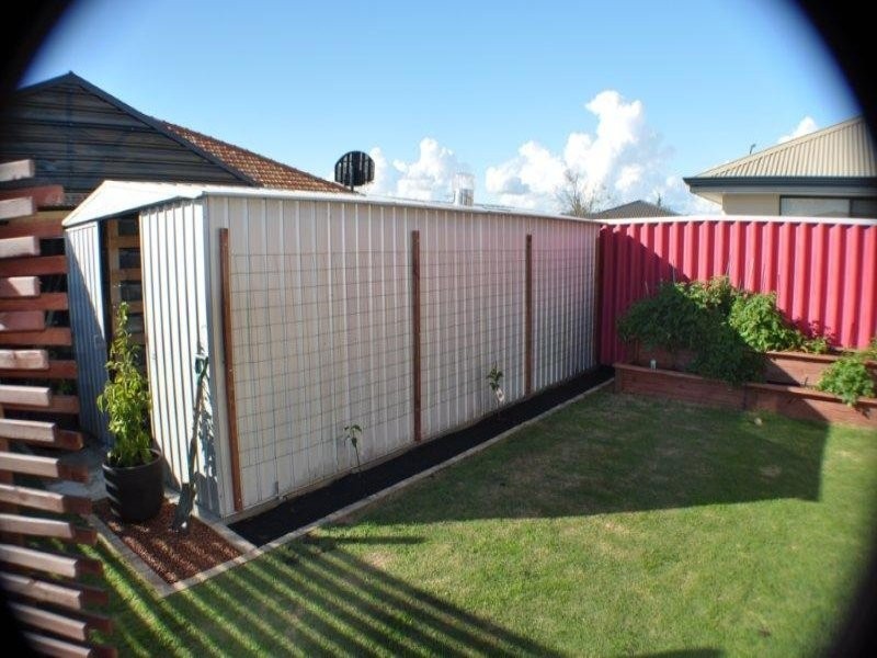 20 Pastrana Crescent, Port Kennedy WA 6172