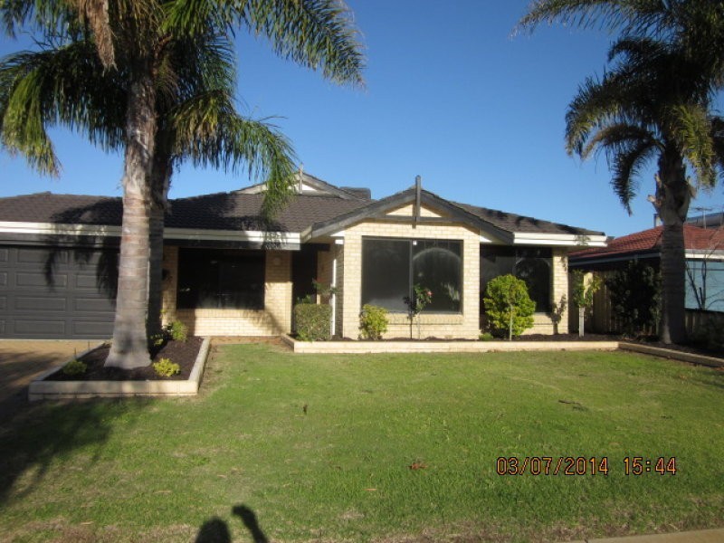 33 Belmez Turn, Port Kennedy WA 6172