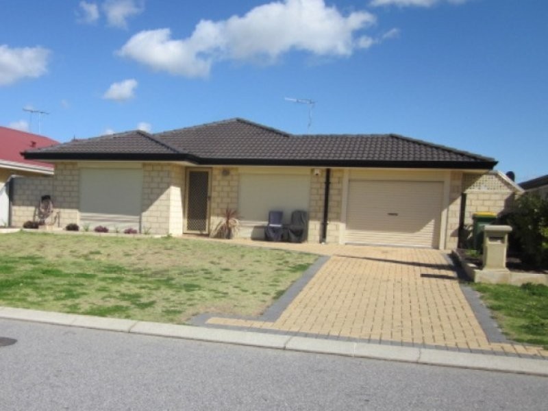 30 Benbecula Loop, Port Kennedy WA 6172