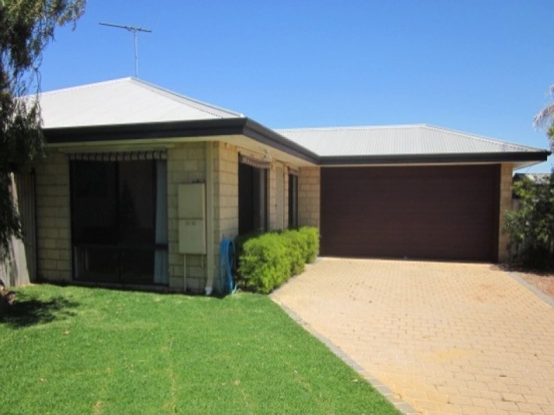 7 Mayflower Close, Port Kennedy WA 6172