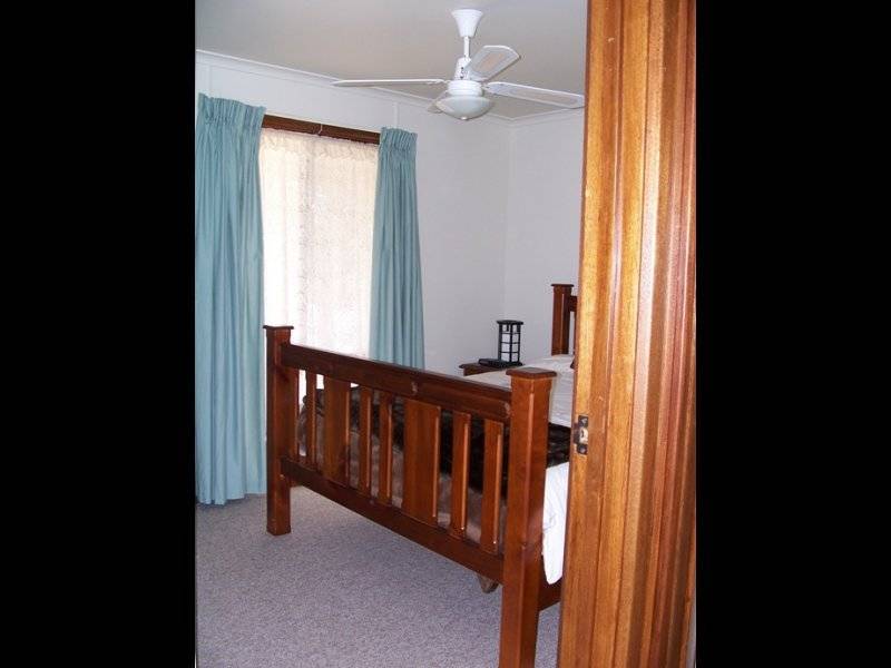 24 Rowley Road, Port Willunga SA 5173