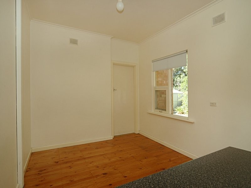 17 Fife Street, Vale Park SA 5081