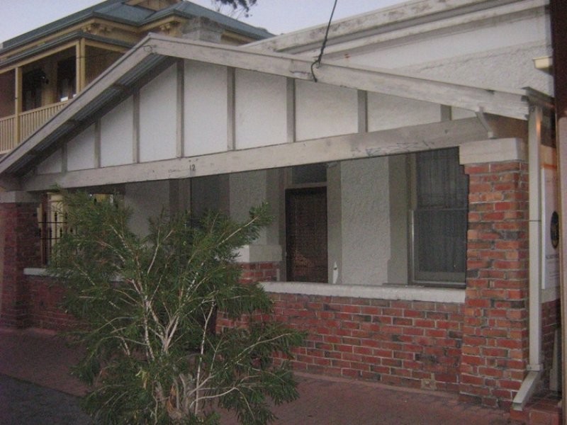 12 Sussex Street, Glenelg SA 5045