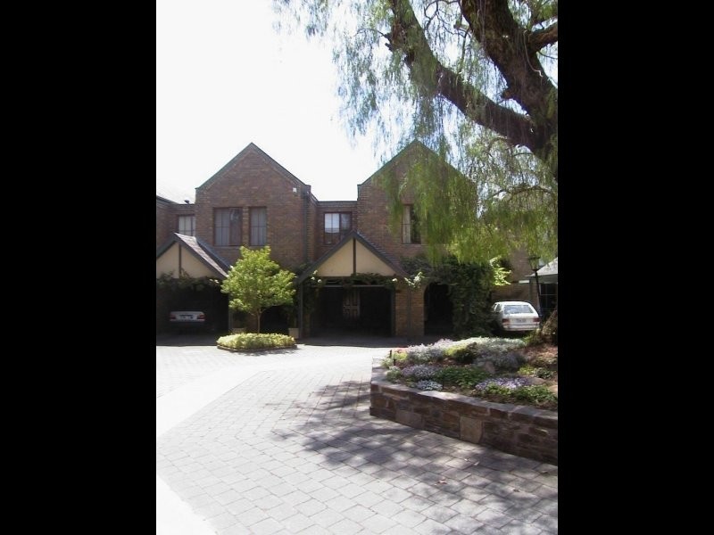 13 Dimora Court, Adelaide SA 5000