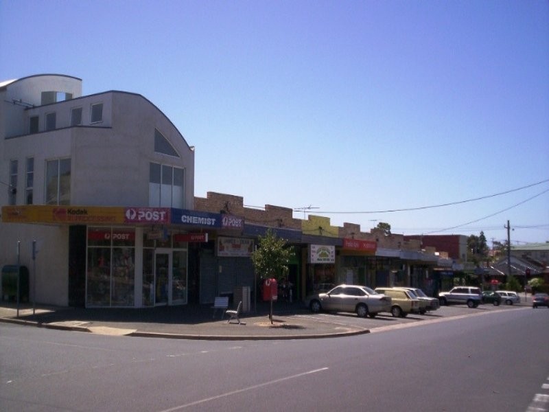 16 Wembley Ave, Yarraville VIC 3013