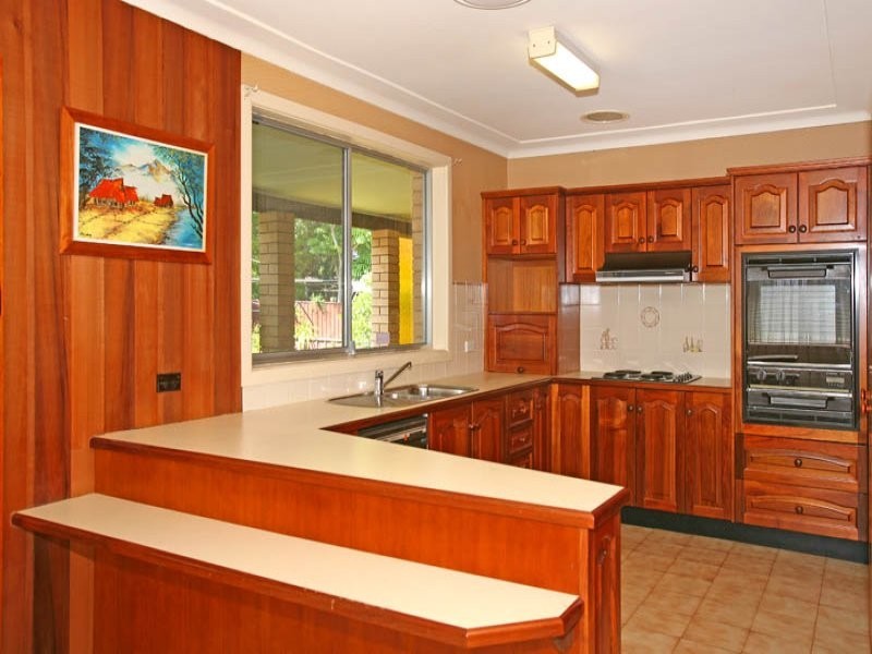 2 Paris Place, Miranda NSW 2228