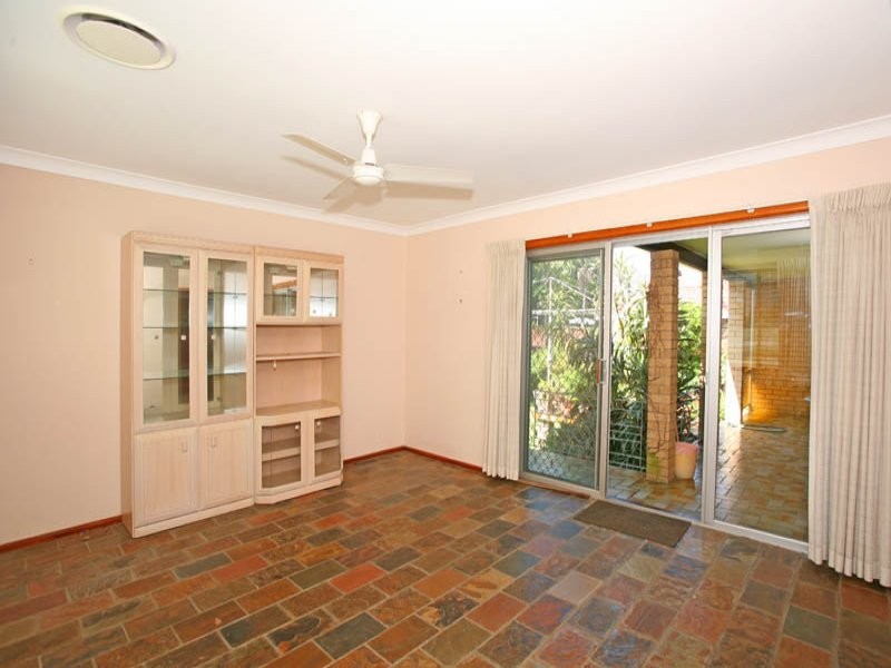 2 Paris Place, Miranda NSW 2228