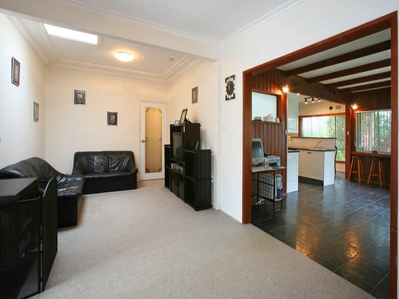 306 Willarong Road S, Caringbah NSW 2229