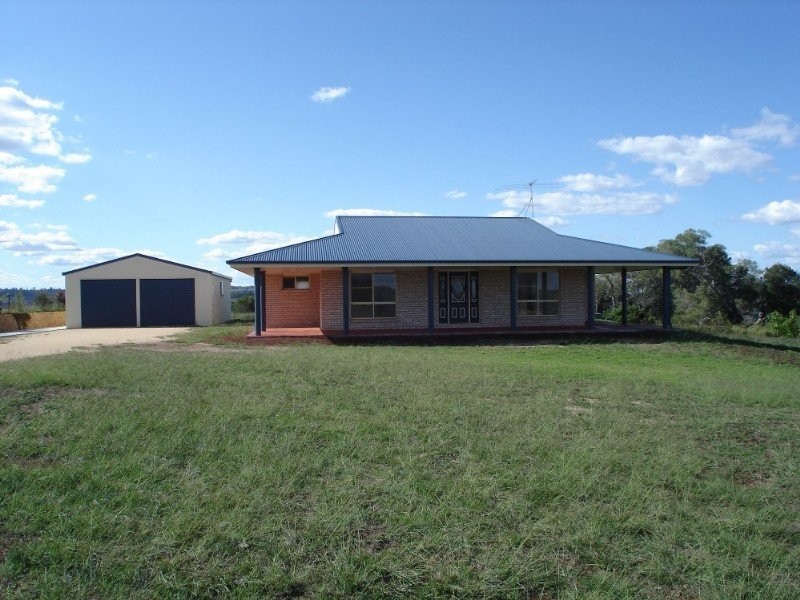 32 Macaulay Drive, Kingaroy QLD 4610