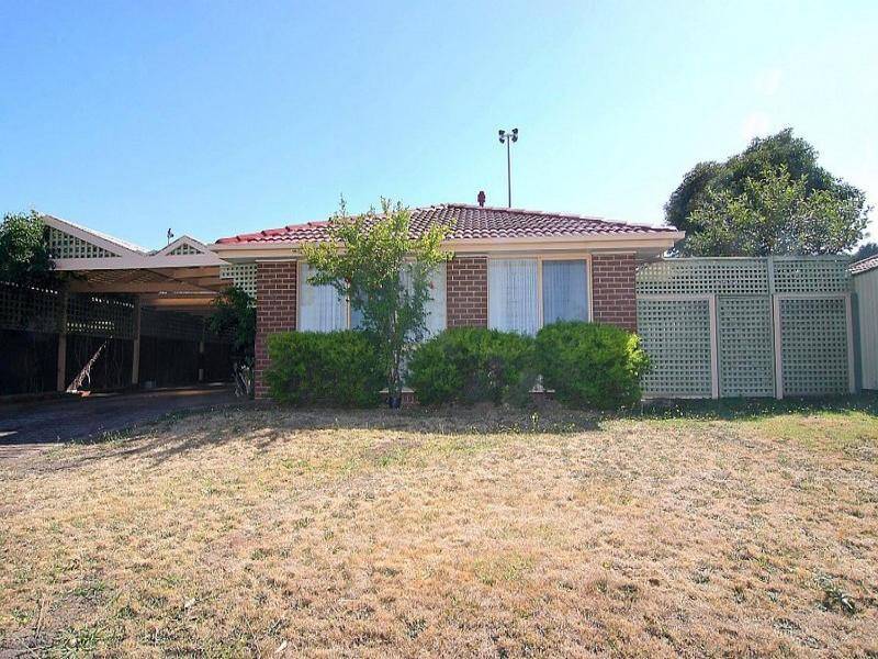 9 Landsdale Crescent, Wantirna South VIC 3152