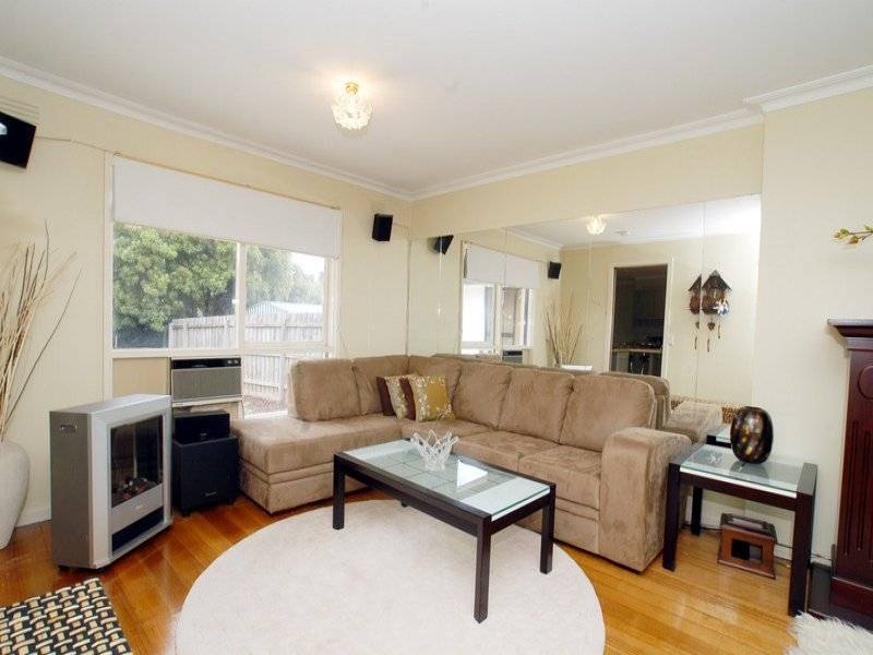 75 Gateshead Drive, Wantirna South VIC 3152