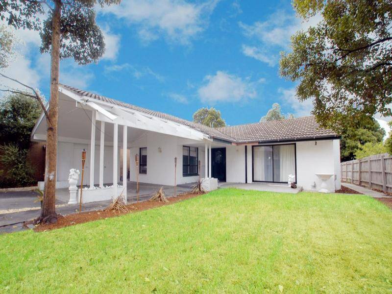 75 Gateshead Drive, Wantirna South VIC 3152