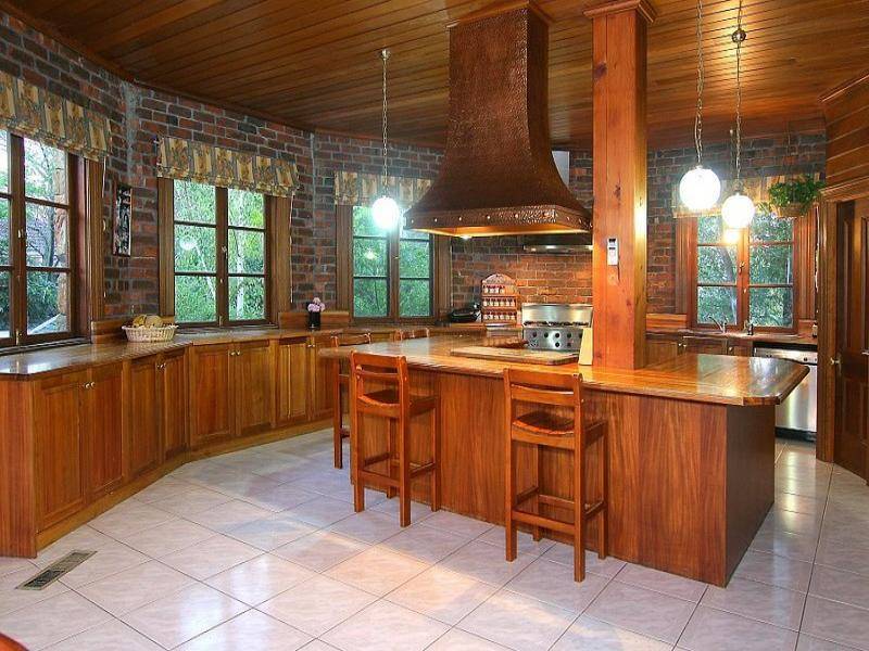 6 Benwerrin Drive, Wantirna VIC 3152