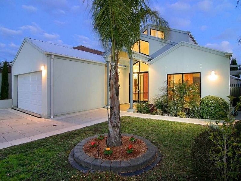 4 Jade Court, Wantirna South VIC 3152