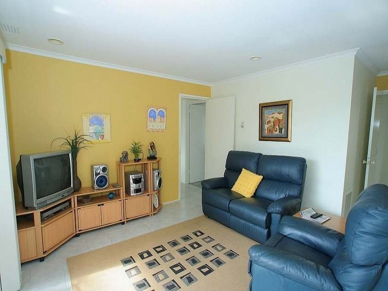 35 Helpmann Street, Wantirna South VIC 3152