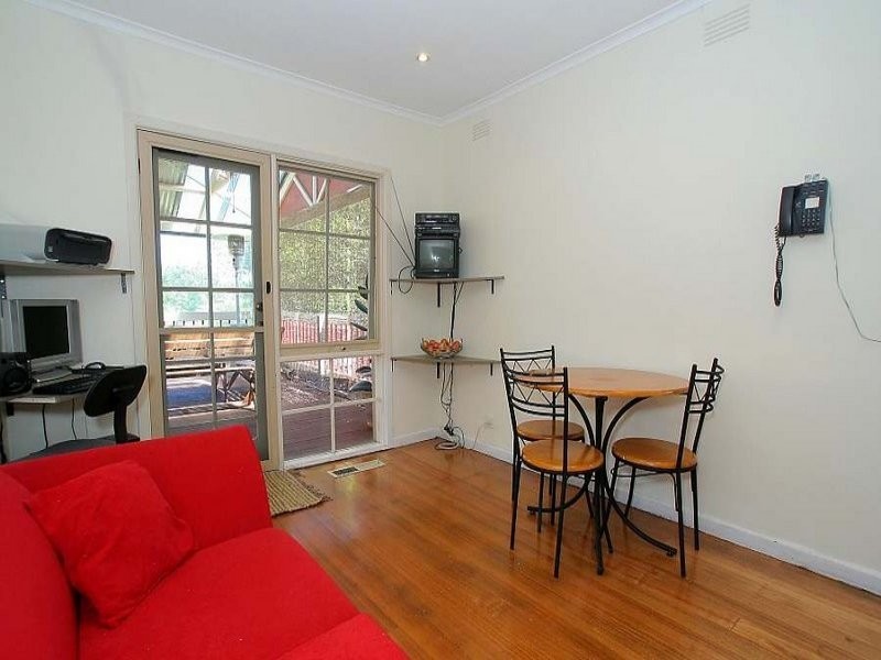 17 McCrae Close, Scoresby VIC 3179