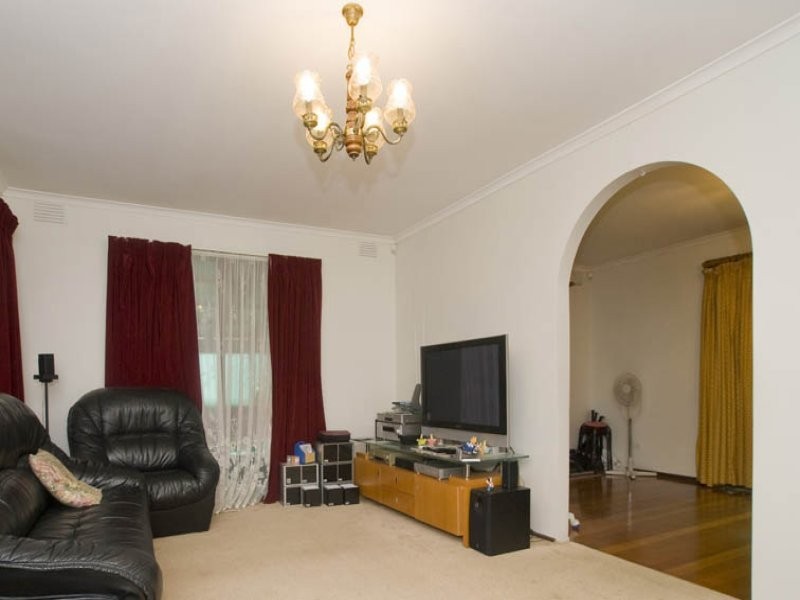 21 Hartington Drive, Wantirna VIC 3152