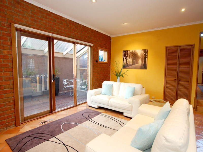 8 Aspen Close, Wantirna South VIC 3152