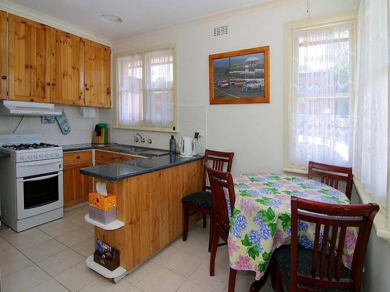 42 Bona Vista Road, Bayswater VIC 3153