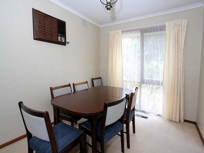 11 Mockridge Street, Wantirna South VIC 3152