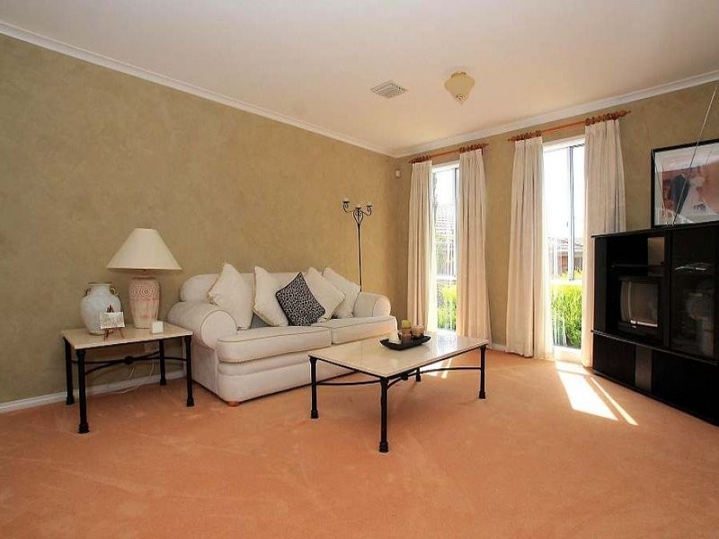 8 Vue Court, Rowville VIC 3178