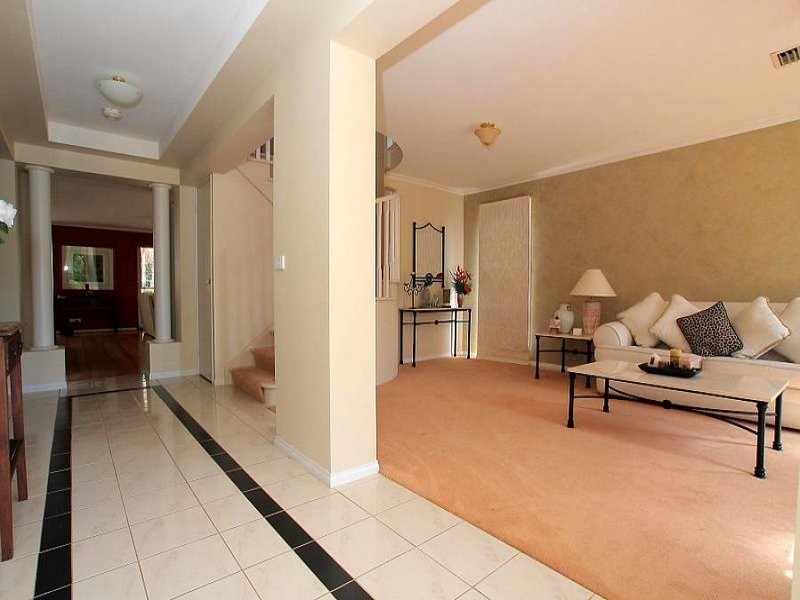 8 Vue Court, Rowville VIC 3178