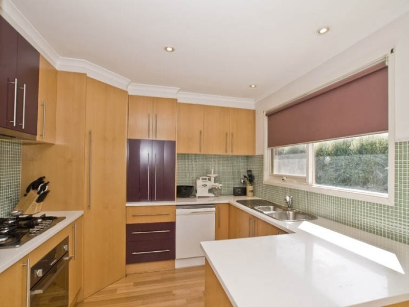 7 Ponsford Avenue, Wantirna South VIC 3152