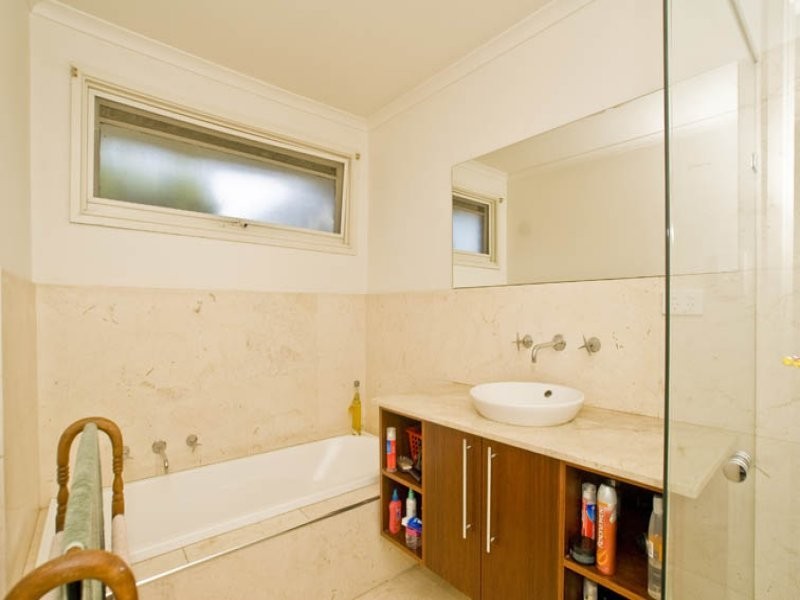 7 Ponsford Avenue, Wantirna South VIC 3152