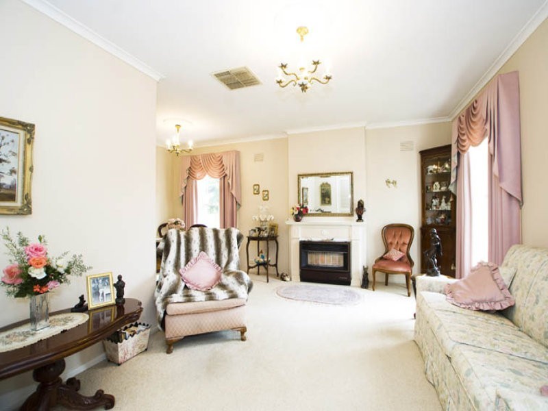 1 Cousin Drive, Wantirna South VIC 3152