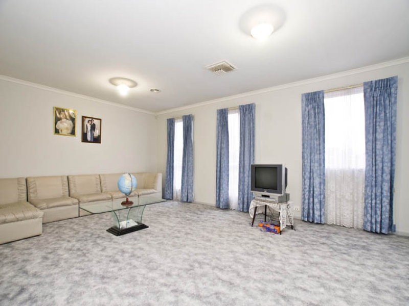 20 Earls Court, Wantirna South VIC 3152